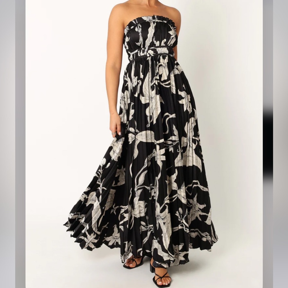 Petal & Pup Black and White Strapless Floral Maxi Dress